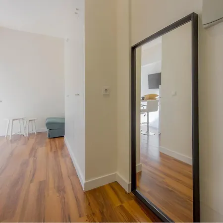 Downtown Apt 1Hab Para 3Pax En La Plaza De Chueca-2